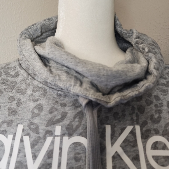 Calvin Klein Women's Size XLarge Leopard Animal Print Cowl Neck Sweatshirt Box2 - Picture 5 of 12